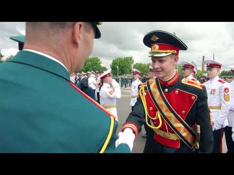 Видео: 71 выпуск в Уссурийском СВУ