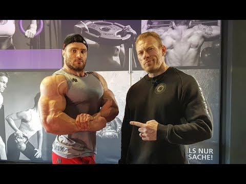 Видео: Тренировка дельт с Деннисом Вольфом и Алексеем Мокшиным в Германии.Покатался на  Porsche GT3 RS 911