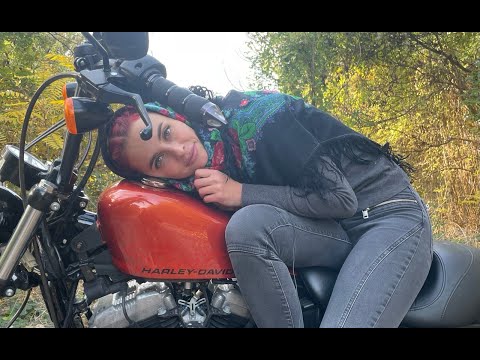 Видео: Обзор на Harley-Davidson Sportster XL1200X Forty - Eight 2011 года