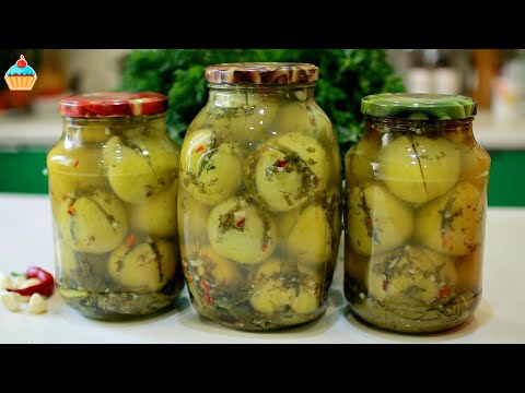 Видео: Закуска на зиму. Вкуснейшие ЗЕЛЕНЫЕ ПОМИДОРЫ фаршированные зеленью. Рецепт маринованных помидоров.