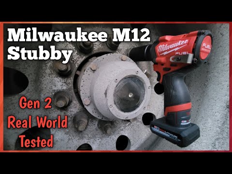 Видео: Milwaukee M12 Gen 2 Fuel Stubby Impact. 2563-20 протестирован в реальных условиях и имеет аккумул...