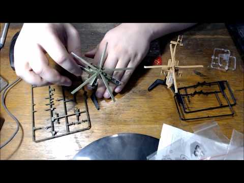 Видео: Битва за нефть распаковка вертолетов Ми-24 и Апач