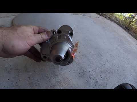 Видео: Как заменить стартер в Dodge Grand Caravan 3.6 2012 года