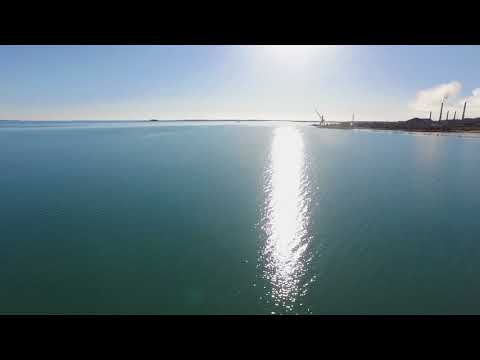 Видео: Озеро Балхаш с высоты