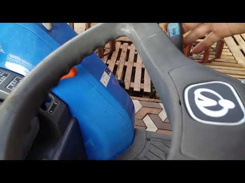Видео: Видеообзор японский трактор ISEKI GEAS 25S МАКСИМАЛЬНАЯ КОМПЛЕКТАЦИЯ.