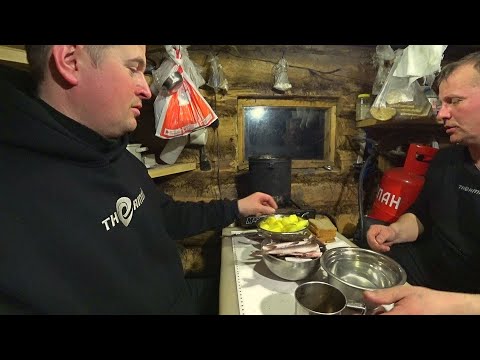 Видео: Живём в тайге, ловим хариуса! Установили новую печь. Техника сломалась, еду в город за запчастями.