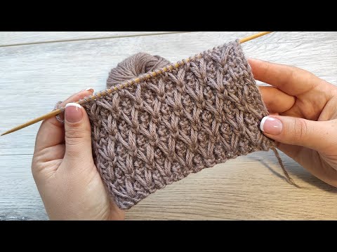 Видео: Шикарный плотный узор спицами 🤲🏻 Free knitting pattern