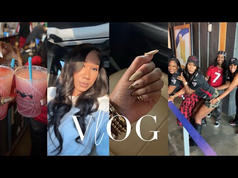 Видео: VLOG | ПРАЗДНОВАНИЕ ДНЯ СЕМЬИ, БОЛЬШЕ ОСЕННЕГО ДЕКОРА, ОСЕННИЙ НОГТЕЙ, ПЕРВАЯ ИГРА NFL, ТРЕНИРОВК...