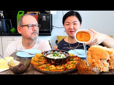 Видео: МУКБАНГ ОЛАДЬИ из ЛУКА, а также ИКРА ИЗ БАКЛАЖАНОВ с МАСЛИНАМИ