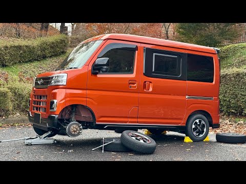 Видео: Так как зима уже близко, пришло время менять резину на моем атрае.