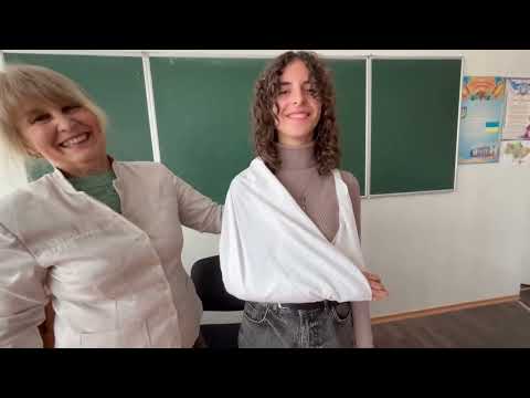 Видео: Пов'язка на ліктьовий суглоб