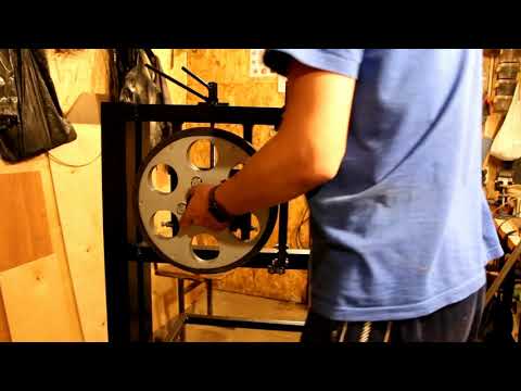 Видео: Самодельная ленточная пила. Часть 2.