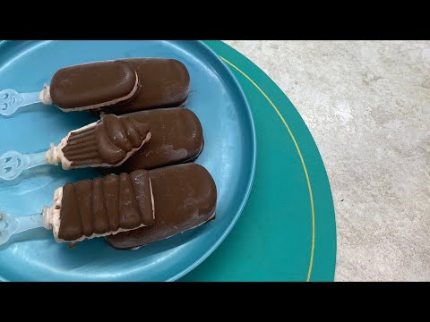 Видео: Балмұздақ 1 затпен жасалатын. Үй жағдайында жасалатын балмұздақ.Мороженое #балмұздақ #мороженоедома