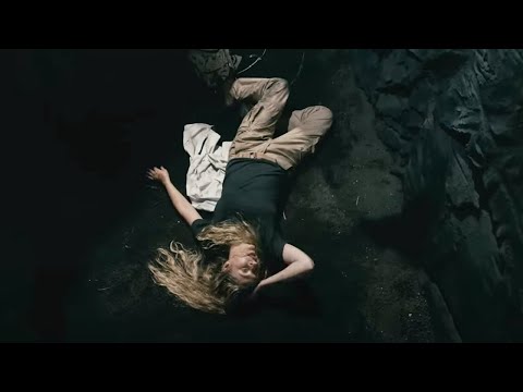 Видео: ПСИХОЛОГИЧЕСКИЙ ТРИЛЛЕР! ОНА ПРОВАЛИЛАСЬ В УЩЕЛЬЕ И НАДЕЖДЫ НА СПАСЕНИЕ НЕТ! Смертельная ловушка