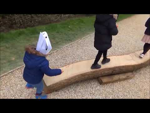 Видео: France.Франция.Как РАЗВЛЕКАЮТСЯ ФРАНЦУЗЫ/Pâques/Château de Vaux-le-Vicomte