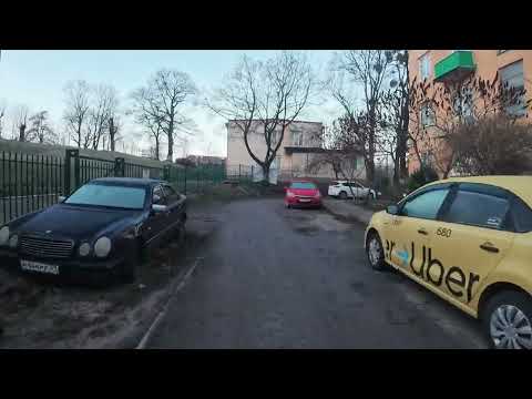 Видео: Реальный Калининград. Еду дворами по ул. Багратиона от начала и до конца, свалки мебели. 24.12.2024