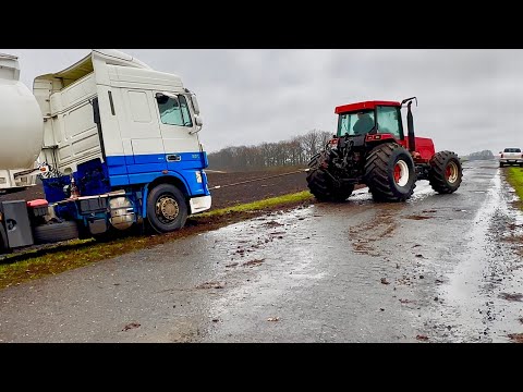 Видео: Скинуло фуру з траси 😱, лише трактор БІЗОН допоможе❗️👍БЕЗ ПВМ 🚜