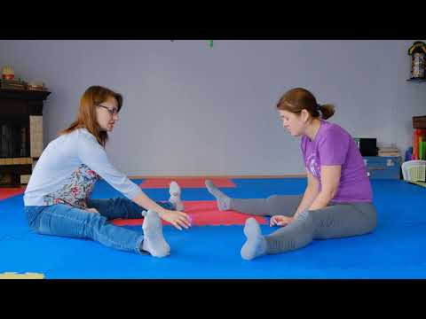 Видео: Активные игры для дома с ребенком