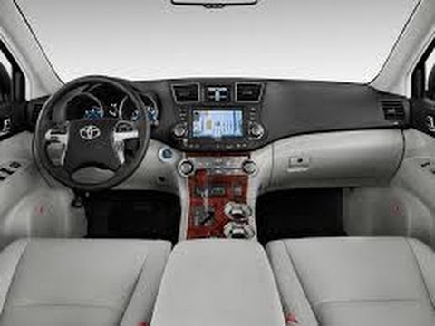 Видео: TOYOTA Highlander Limited 2008 - наш семейный автомобиль
