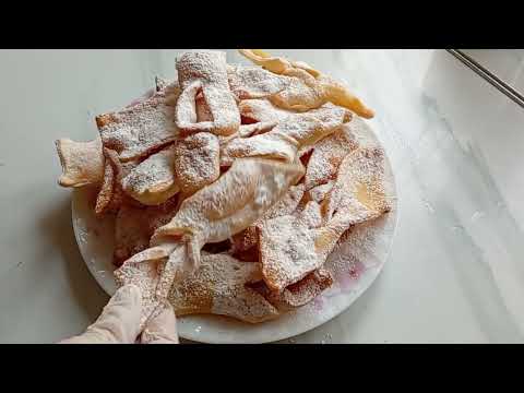 Видео: Хрустящий ХВОРОСТ 💥 Неожиданный секрет в тесте! Хворост по рецепту моей бабушки/Crispy Twists