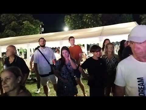 Видео: 100 кила, на флора фест Бургас