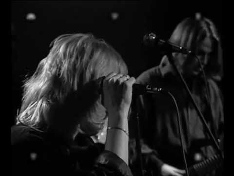 Видео: Александр Иванов и группа «Рондо» — «На одной земле» (LIVE, МузТВ, 1998 г.)