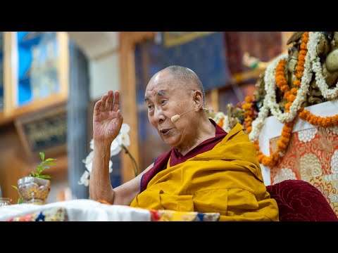 Видео: Далай-лама. Посвящение Херуки в традиции Луипы
