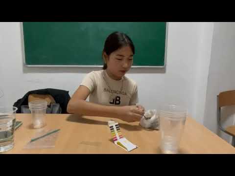 Видео: Топырақ құрамын анықтау бойынша "Жас натуралист" үйірме оқушыларының тәжірибе жұмысын жасау барысы