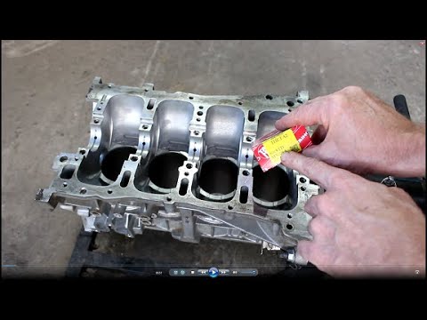 Видео: Стук и перебои в работе двигателя ремонт двигателя на Mitsubishi ASX Мицубиси АСХ 1,8 2013  3часть
