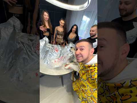 Видео: Приехал Пан Краб!