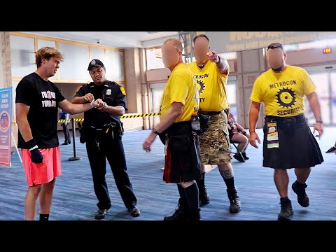 Видео: Ложное обвинение на Anime Con!