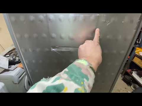 Видео: Холодильник GRUNDIG нет холода