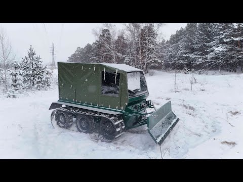 Видео: Вездеход со спальными местами.