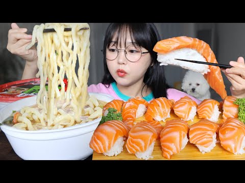 Видео: Домашние суши с лососем и удон🍣🍜Mukbang ASMR