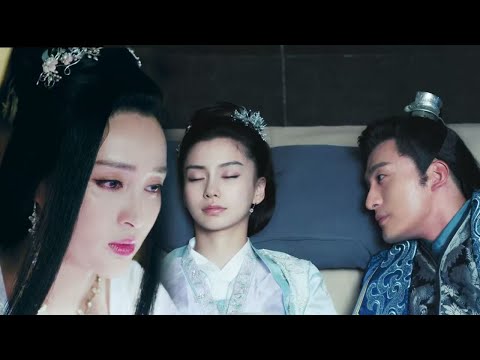 Видео: Коварная девушка пытала Золушку до тех пор, пока она не потеряла сознание, но принц забрал Золушку.