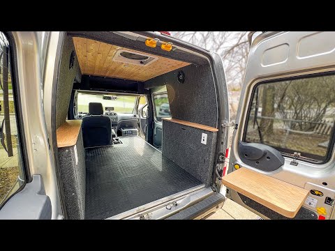 Видео: Переделка мини-фургона в минимализм | Полный обзор! | Ford Transit Connect 2013 года
