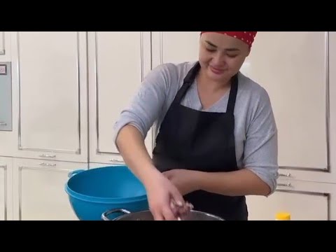 Видео: Молдир Мукан "Үнді манты"