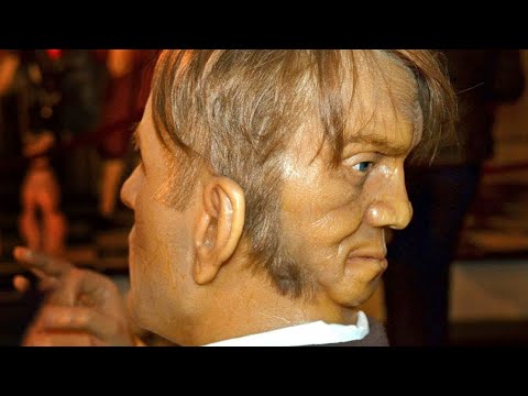 Видео: Самые Необычные Близнецы в Мире