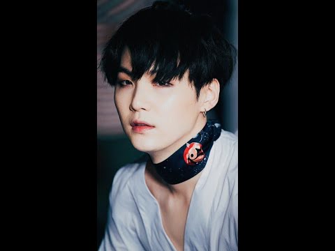 Видео: Гиф реакция с Юнги