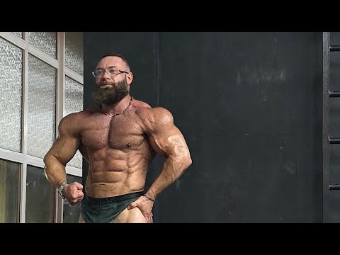 Видео: Азамат Карабашев месяц до PRO турнира в Москве