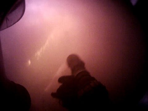 Видео: Чудом выживший на пожаре в квартире человек г. Омск 2015