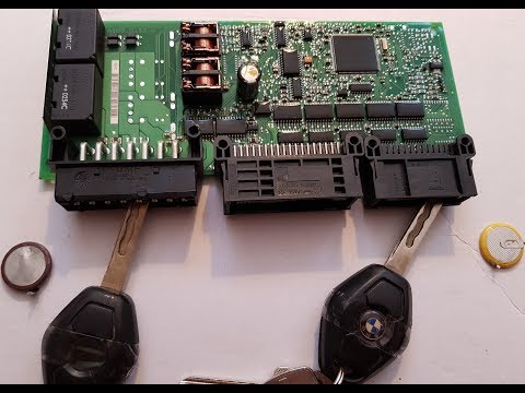 Видео: Замена аккумуляторов в ключах + ремонт реле ЦЗ BMW e46/BMW e46 key battery replacement