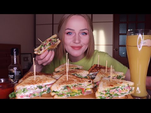 Видео: MUKBANG | Клаб сендвичи с курицей, говядиной, горбушей | Club sandwich chicken, beef, salmon не ASMR