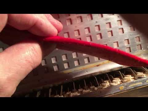 Видео: Баян и аккордеон : что такое "ломаная дека" или Cassotto - Какова регулировка здесь