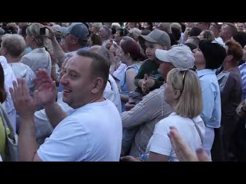 Видео: Брест: песни о главном с " Хором Турецкого"