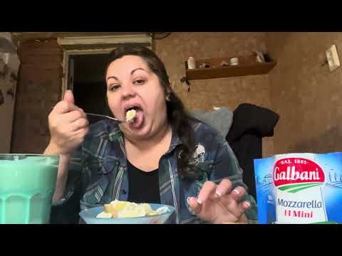 Видео: МУКБАНГ я люблю цирк а зоопарк не очень! Простая жизнь