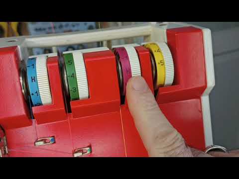 Видео: Оверлок САМАРА с ролевым швом.