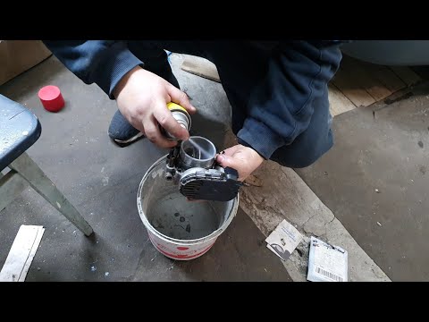 Видео: Чистка дросельной заслонки Чери истар 2 0
