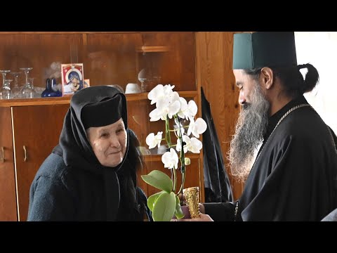 Видео: Патриаршеско посещение в Ресиловски манастир по повод именния ден на игумения Мелания.