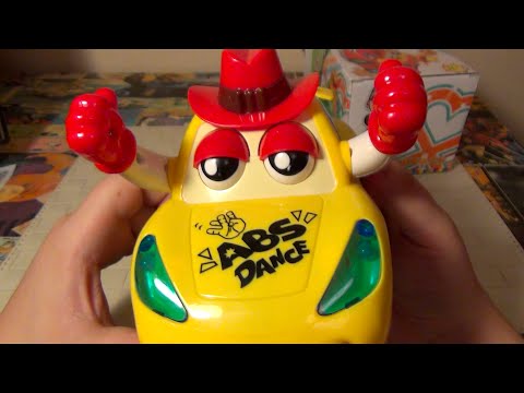 Видео: Вредные игрушки - Маша и медведь, Машина в шляпе, Несчастный тигр